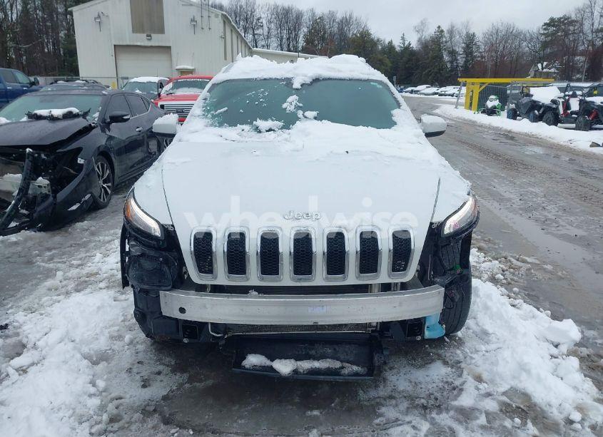 Photo 12 of 2017 Jeep Cherokee LATITUDE 4X4 (VIN 1C4PJMCS3HW638610)