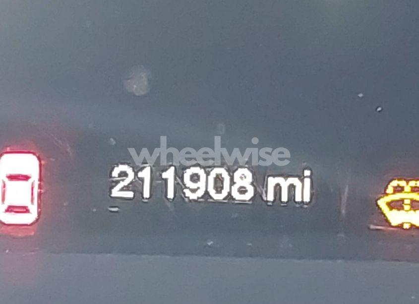 Photo 15 of 2014 Jeep Cherokee LATITUDE (VIN 1C4PJMCS4EW207852)