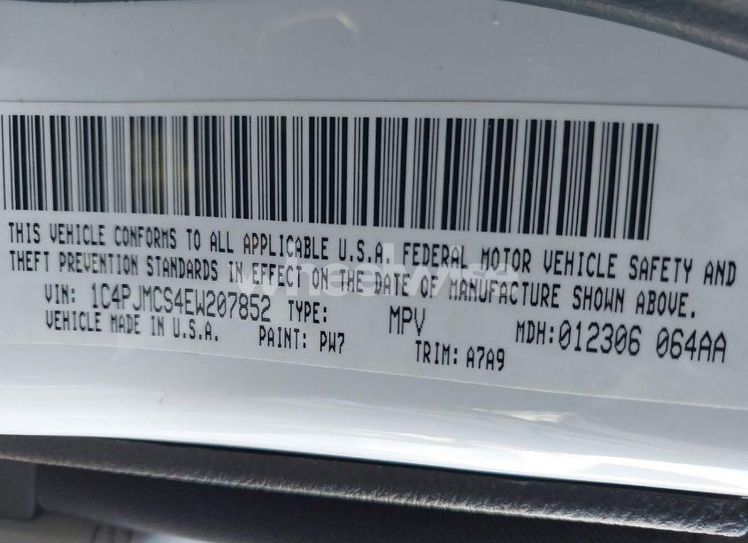 Photo 9 of 2014 Jeep Cherokee LATITUDE (VIN 1C4PJMCS4EW207852)