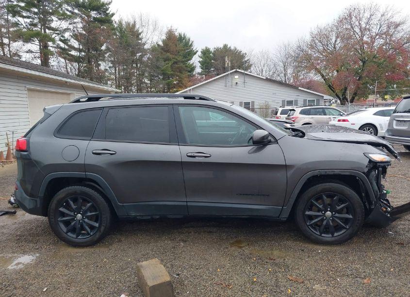 Photo 14 of 2014 Jeep Cherokee ALTITUDE (VIN 1C4PJMCS4EW297911)