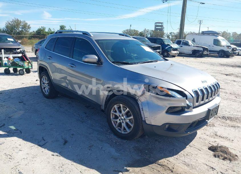 2015 Jeep Cherokee LATITUDE (VIN 1C4PJMCS4FW514293) main photo