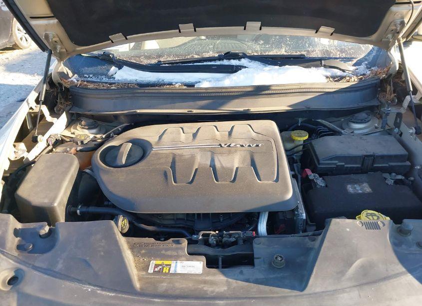 Photo 10 of 2015 Jeep Cherokee LATITUDE (VIN 1C4PJMCS4FW528498)