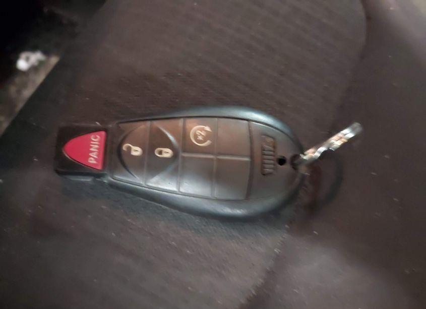 Photo 11 of 2015 Jeep Cherokee LATITUDE (VIN 1C4PJMCS4FW538951)