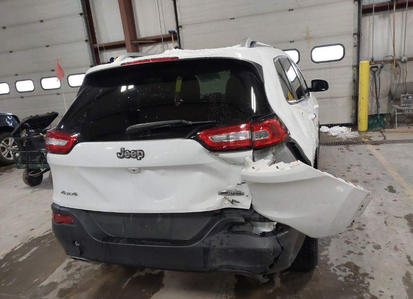 Photo 16 of 2015 Jeep Cherokee LATITUDE (VIN 1C4PJMCS4FW538951)