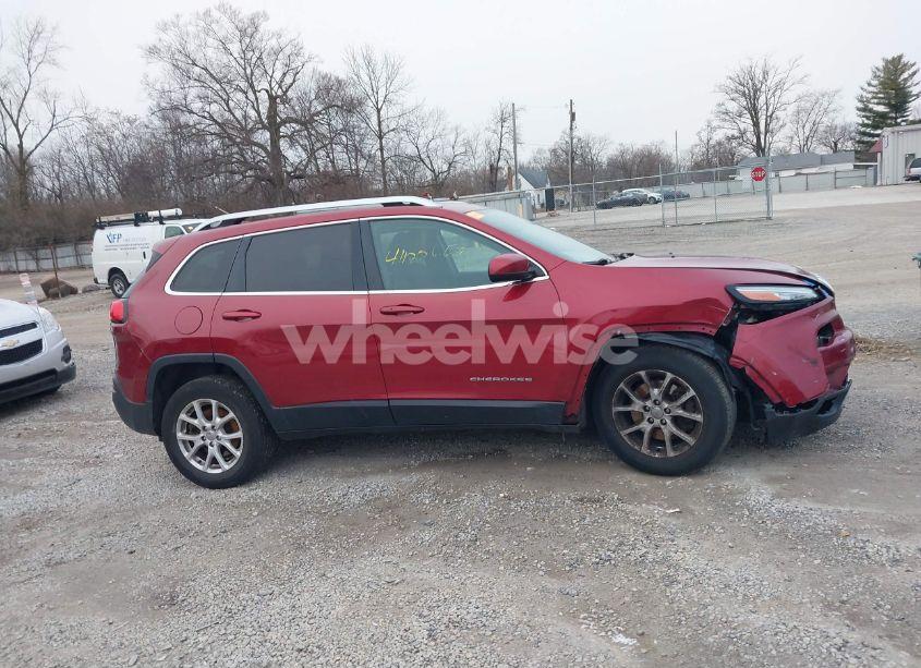 Photo 13 of 2015 Jeep Cherokee LATITUDE (VIN 1C4PJMCS4FW552042)