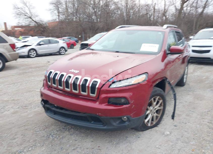 Photo 2 of 2015 Jeep Cherokee LATITUDE (VIN 1C4PJMCS4FW552042)