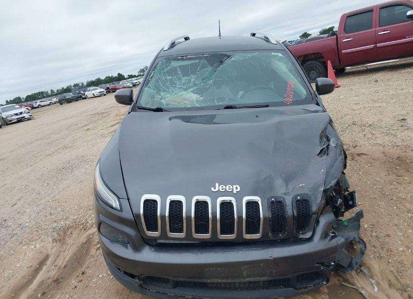 Photo 12 of 2016 Jeep Cherokee LATITUDE (VIN 1C4PJMCS4GW130743)