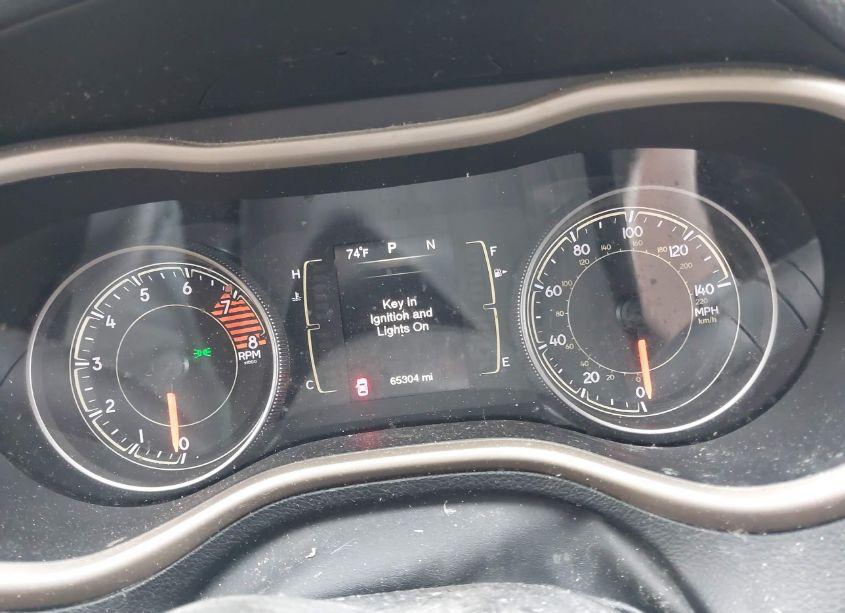 Photo 7 of 2016 Jeep Cherokee LATITUDE (VIN 1C4PJMCS4GW130743)