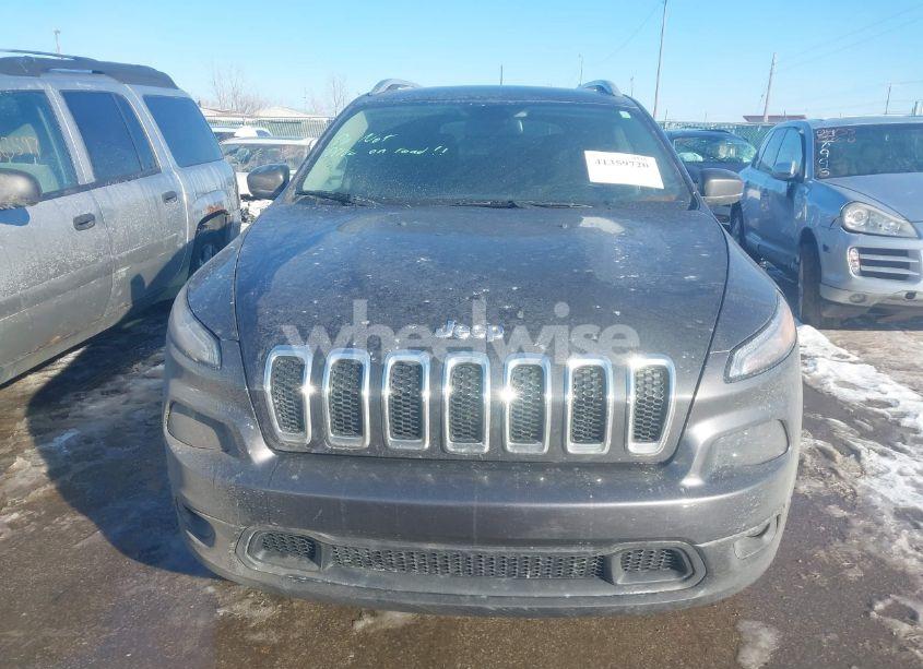 Photo 12 of 2016 Jeep Cherokee LATITUDE (VIN 1C4PJMCS4GW182826)