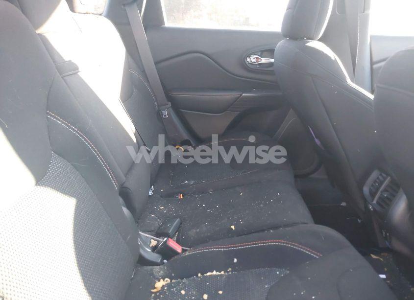 Photo 8 of 2016 Jeep Cherokee 75TH ANNIVERSARY (VIN 1C4PJMCS4GW279721)