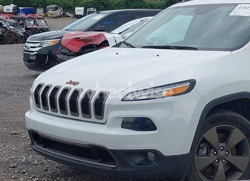 Photo 12 of 2016 Jeep Cherokee 75TH ANNIVERSARY (VIN 1C4PJMCS4GW332918)