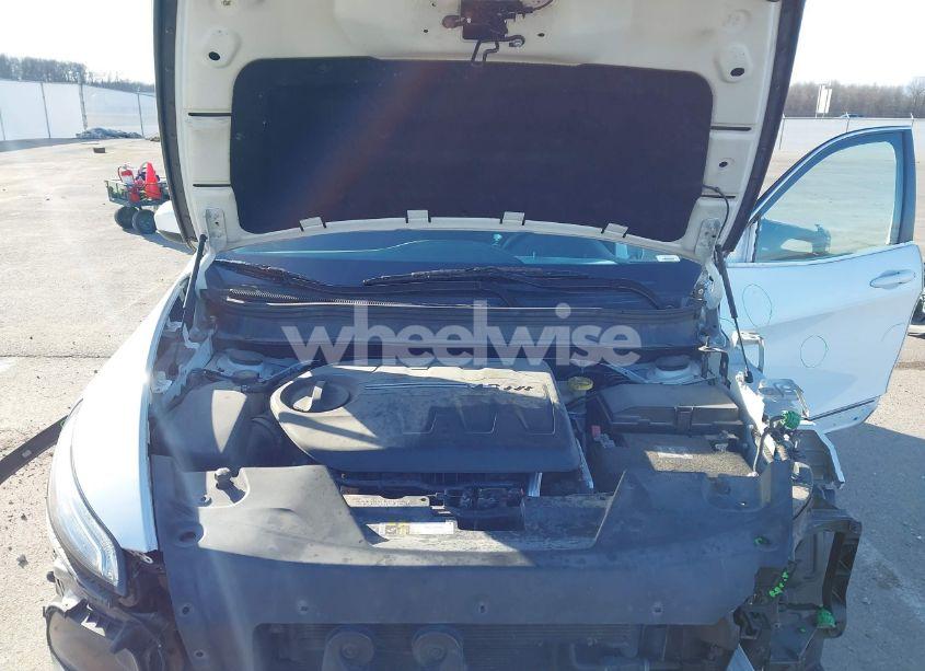 Photo 10 of 2016 Jeep Cherokee LATITUDE (VIN 1C4PJMCS4GW334328)