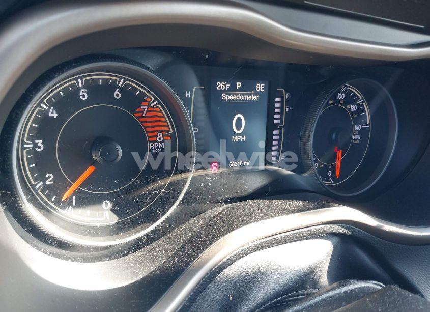 Photo 15 of 2017 Jeep Cherokee LATITUDE 4X4 (VIN 1C4PJMCS4HW618382)