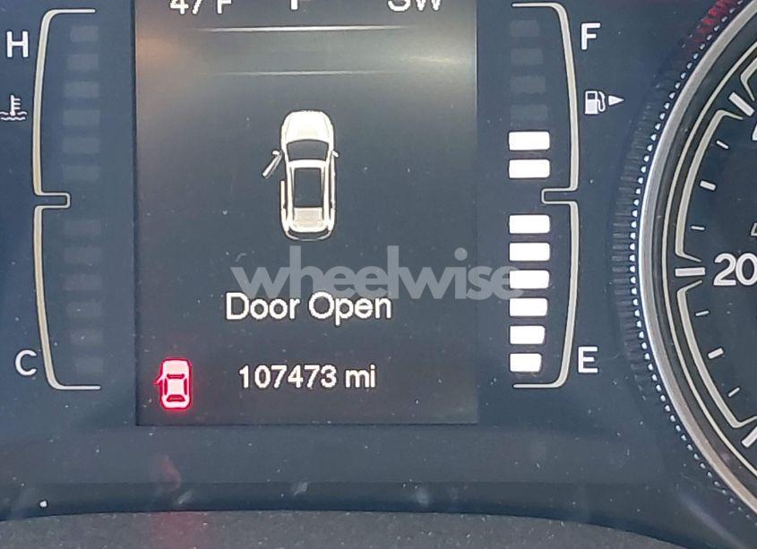 Photo 15 of 2014 Jeep Cherokee LATITUDE (VIN 1C4PJMCS5EW248412)