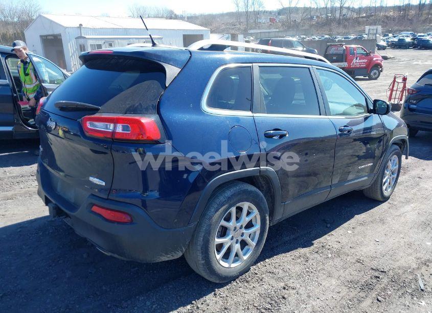 Photo 4 of 2014 Jeep Cherokee LATITUDE (VIN 1C4PJMCS5EW248412)