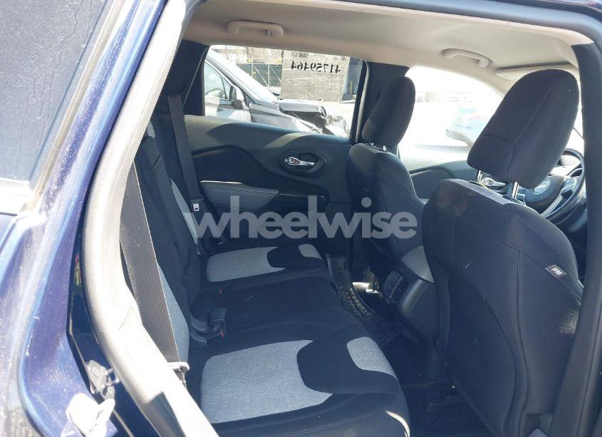 Photo 8 of 2014 Jeep Cherokee LATITUDE (VIN 1C4PJMCS5EW248412)