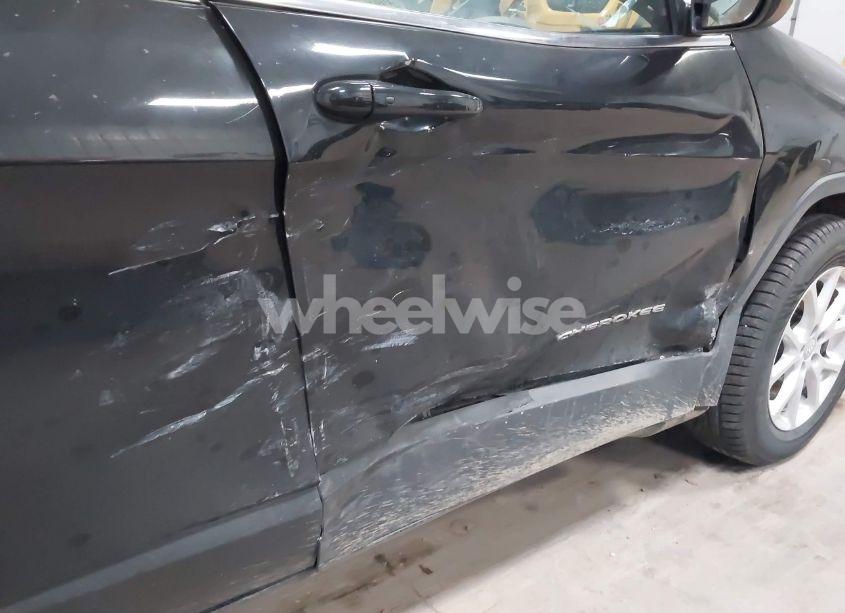 Photo 17 of 2014 Jeep Cherokee LATITUDE (VIN 1C4PJMCS5EW249852)