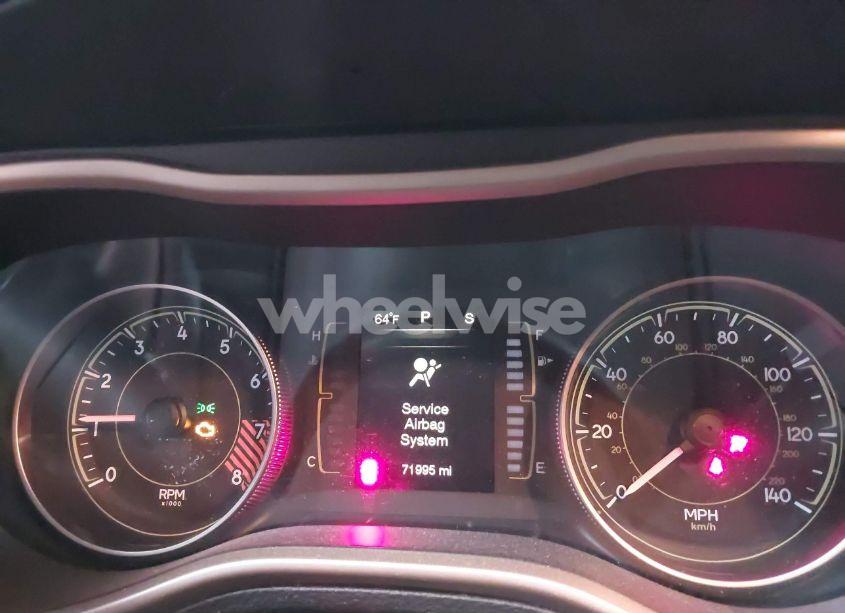 Photo 7 of 2014 Jeep Cherokee LATITUDE (VIN 1C4PJMCS5EW249852)