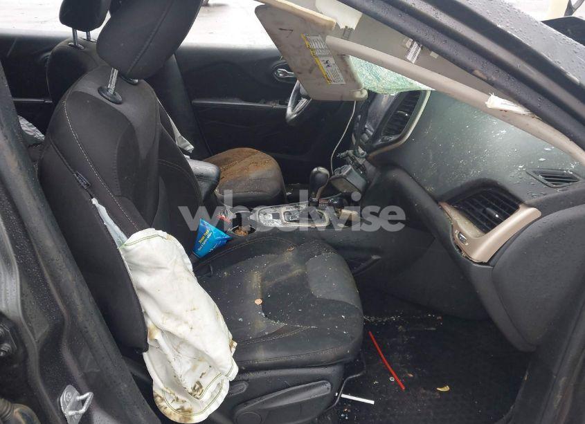 Photo 5 of 2014 Jeep Cherokee NORTH (VIN 1C4PJMCS5EW253318)