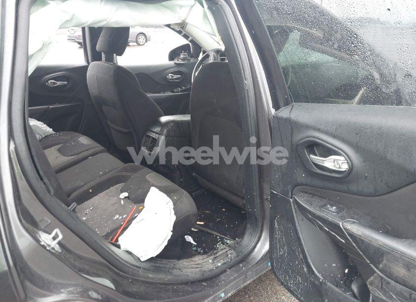 Photo 8 of 2014 Jeep Cherokee NORTH (VIN 1C4PJMCS5EW253318)