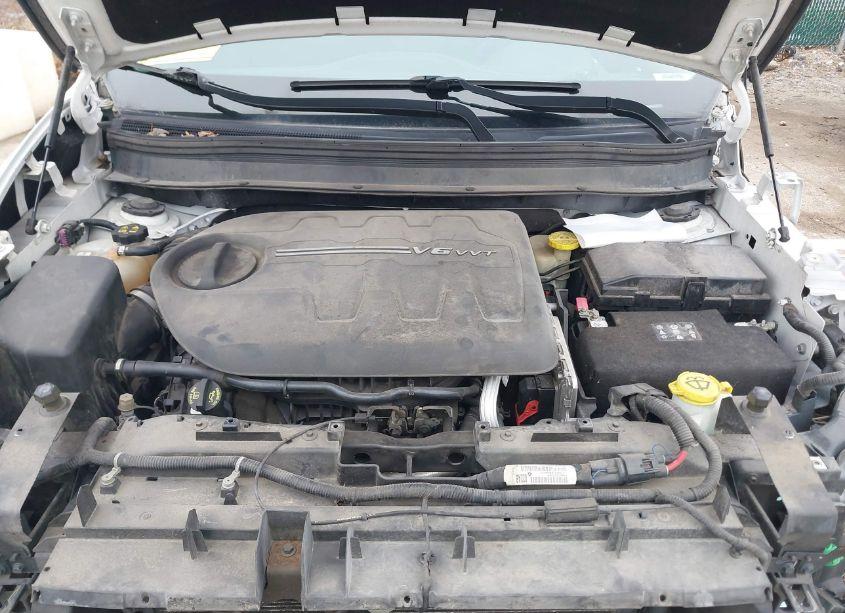 Photo 10 of 2014 Jeep Cherokee LATITUDE (VIN 1C4PJMCS5EW272810)