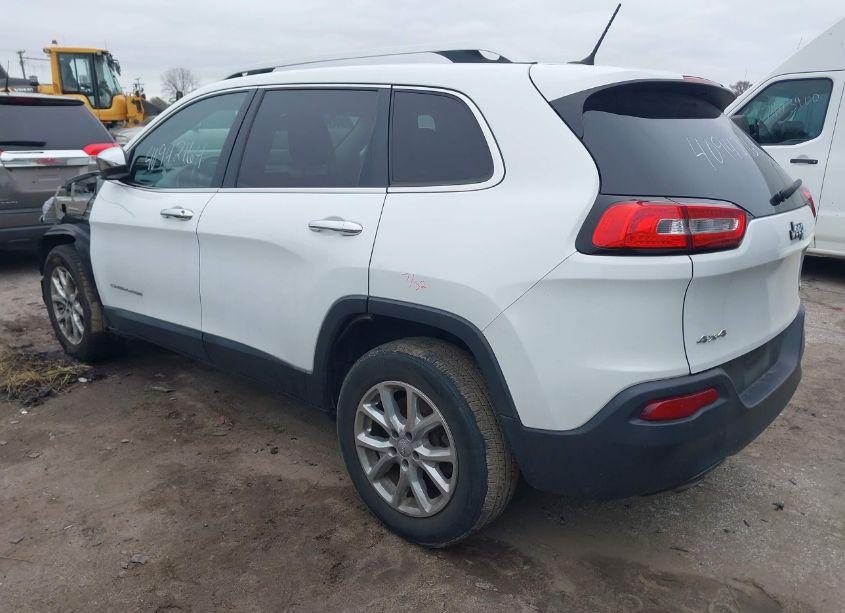 Photo 3 of 2014 Jeep Cherokee LATITUDE (VIN 1C4PJMCS5EW272810)