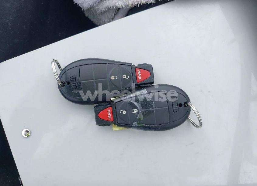 Photo 11 of 2014 Jeep Cherokee LATITUDE (VIN 1C4PJMCS5EW301979)