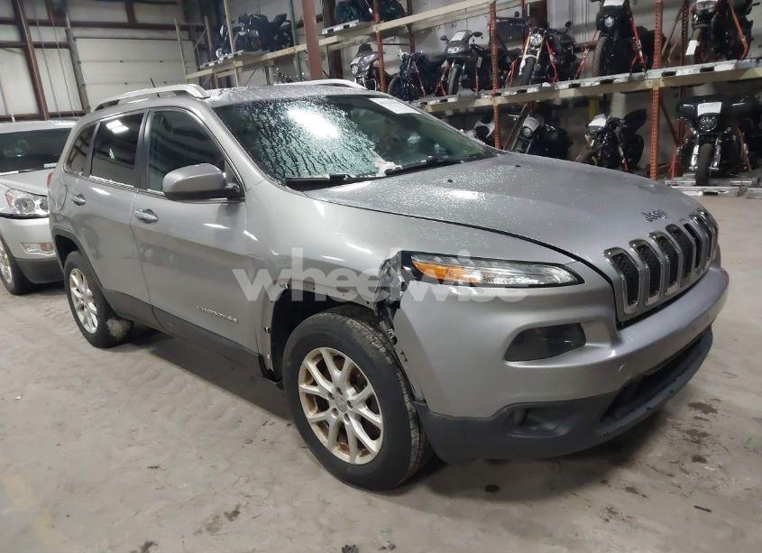 2015 Jeep Cherokee LATITUDE (VIN 1C4PJMCS5FW546508) main photo