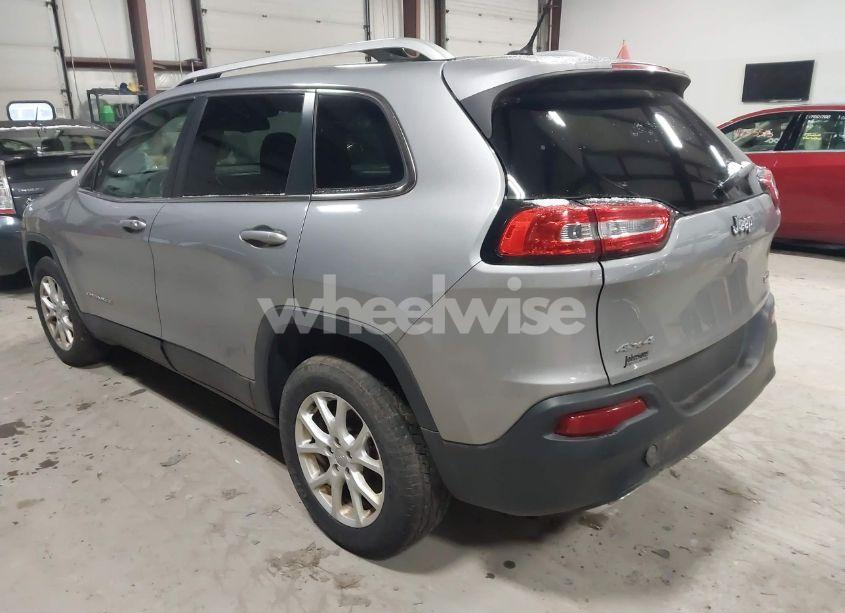 Photo 3 of 2015 Jeep Cherokee LATITUDE (VIN 1C4PJMCS5FW546508)