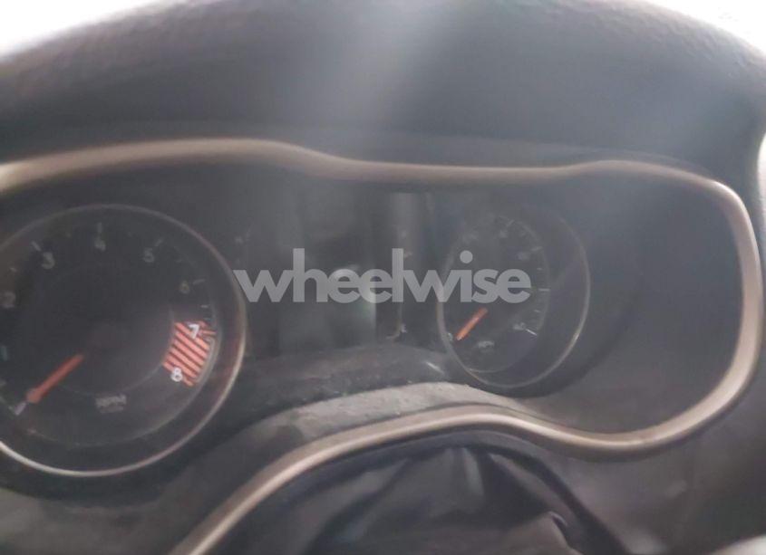 Photo 7 of 2015 Jeep Cherokee LATITUDE (VIN 1C4PJMCS5FW546508)