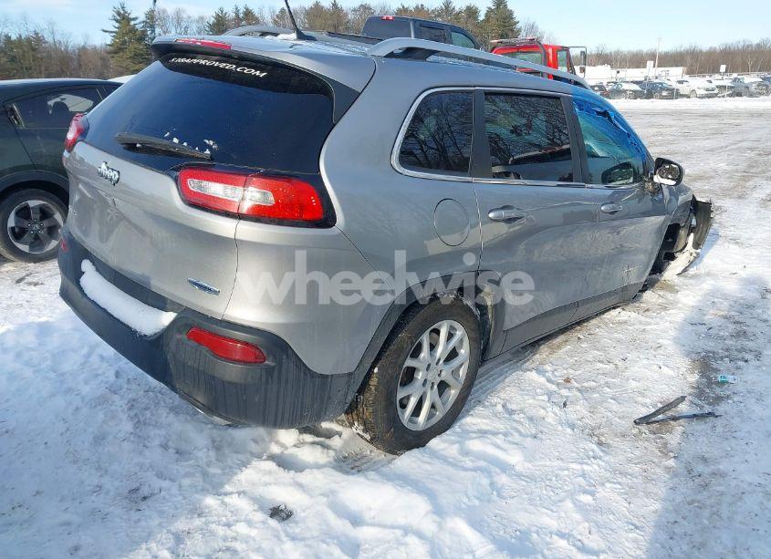 Photo 4 of 2015 Jeep Cherokee LATITUDE (VIN 1C4PJMCS5FW648861)
