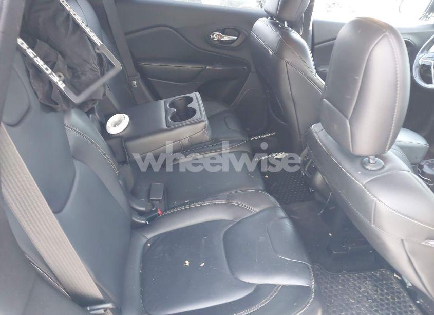 Photo 8 of 2015 Jeep Cherokee LATITUDE (VIN 1C4PJMCS5FW648861)