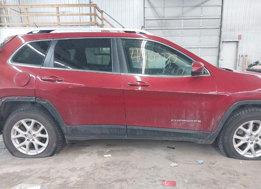 Photo 13 of 2016 Jeep Cherokee LATITUDE (VIN 1C4PJMCS5GW121159)