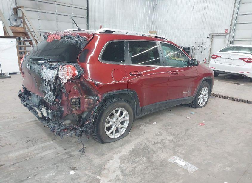 Photo 4 of 2016 Jeep Cherokee LATITUDE (VIN 1C4PJMCS5GW121159)