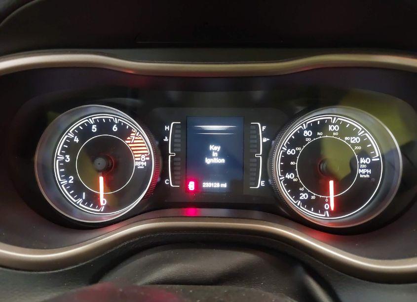 Photo 7 of 2016 Jeep Cherokee LATITUDE (VIN 1C4PJMCS5GW121159)