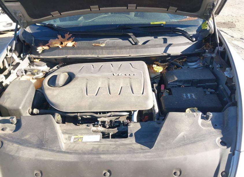 Photo 10 of 2016 Jeep Cherokee LATITUDE (VIN 1C4PJMCS5GW169454)