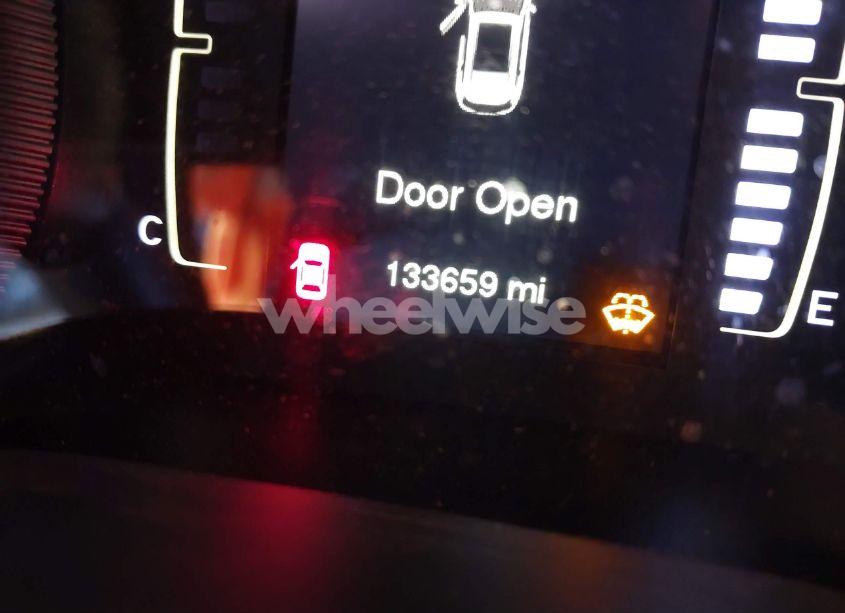 Photo 15 of 2016 Jeep Cherokee LATITUDE (VIN 1C4PJMCS5GW187937)