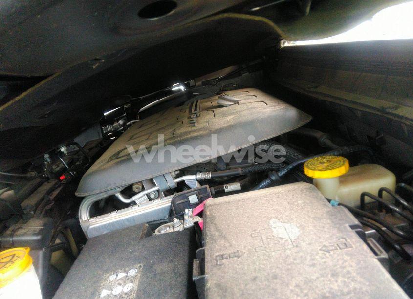 Photo 10 of 2016 Jeep Cherokee LATITUDE (VIN 1C4PJMCS5GW206129)