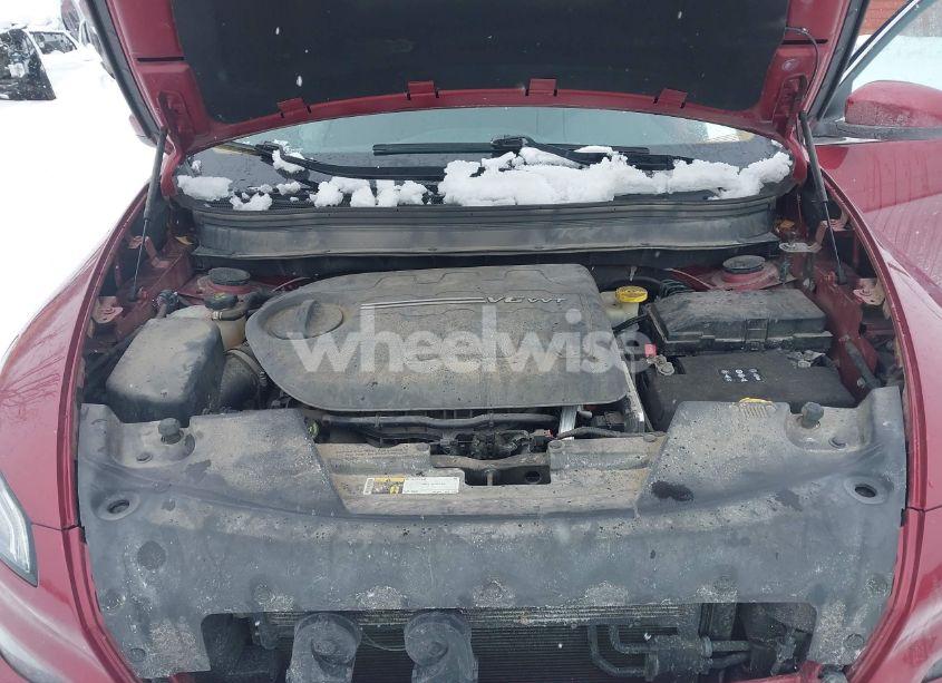 Photo 10 of 2016 Jeep Cherokee LATITUDE (VIN 1C4PJMCS5GW277895)