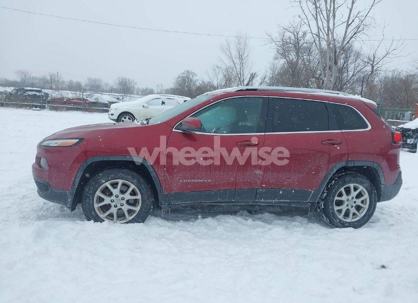 Photo 14 of 2016 Jeep Cherokee LATITUDE (VIN 1C4PJMCS5GW277895)