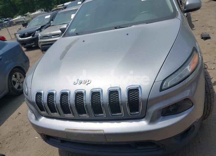 Photo 11 of 2016 Jeep Cherokee LATITUDE (VIN 1C4PJMCS5GW299959)