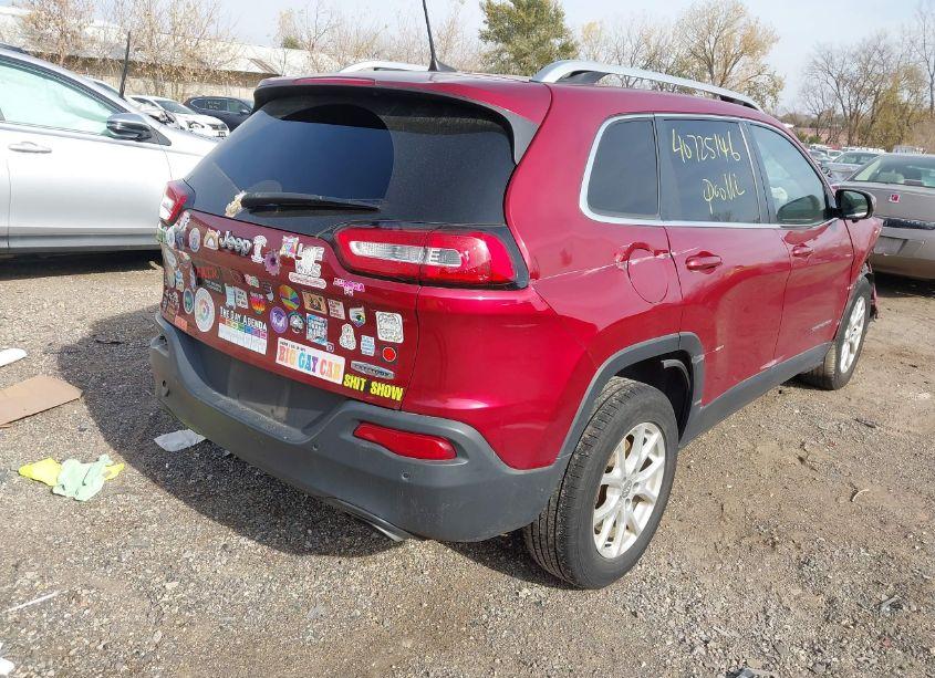 Photo 4 of 2017 Jeep Cherokee LATITUDE 4X4 (VIN 1C4PJMCS5HW544762)