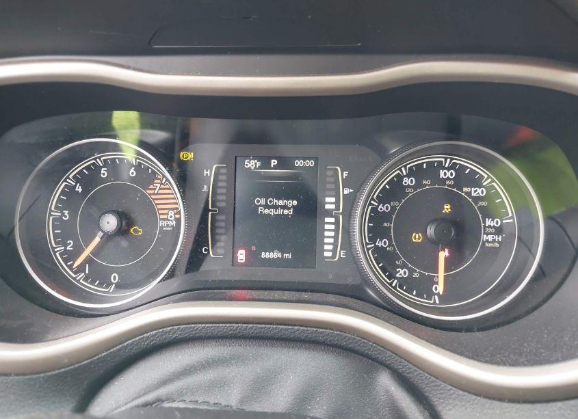 Photo 7 of 2017 Jeep Cherokee LATITUDE 4X4 (VIN 1C4PJMCS5HW576160)