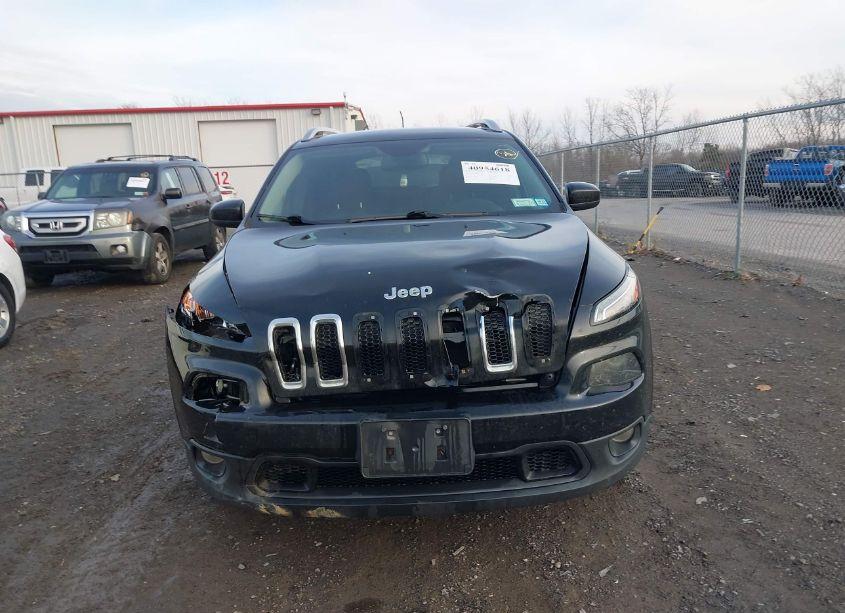 Photo 12 of 2017 Jeep Cherokee LATITUDE 4X4 (VIN 1C4PJMCS5HW639029)