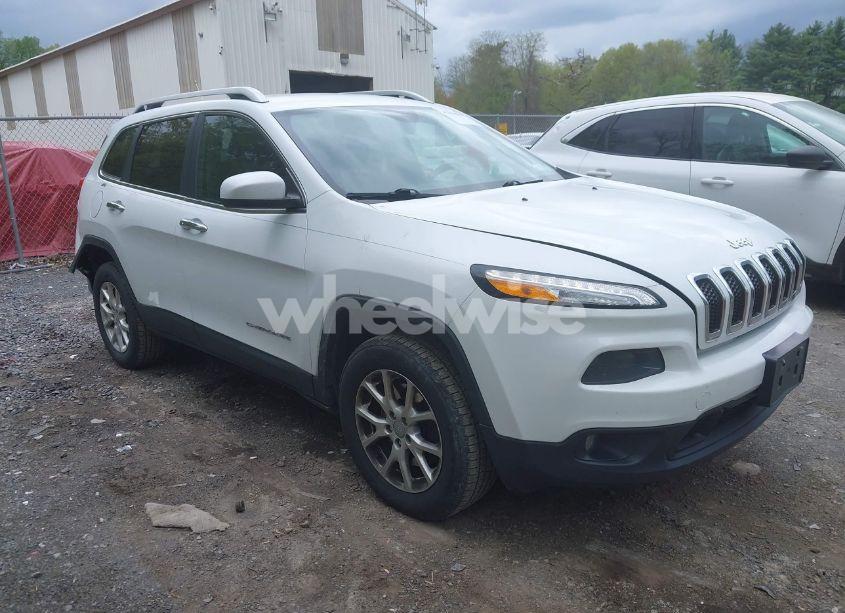 2014 Jeep Cherokee LATITUDE (VIN 1C4PJMCS6EW169329) main photo