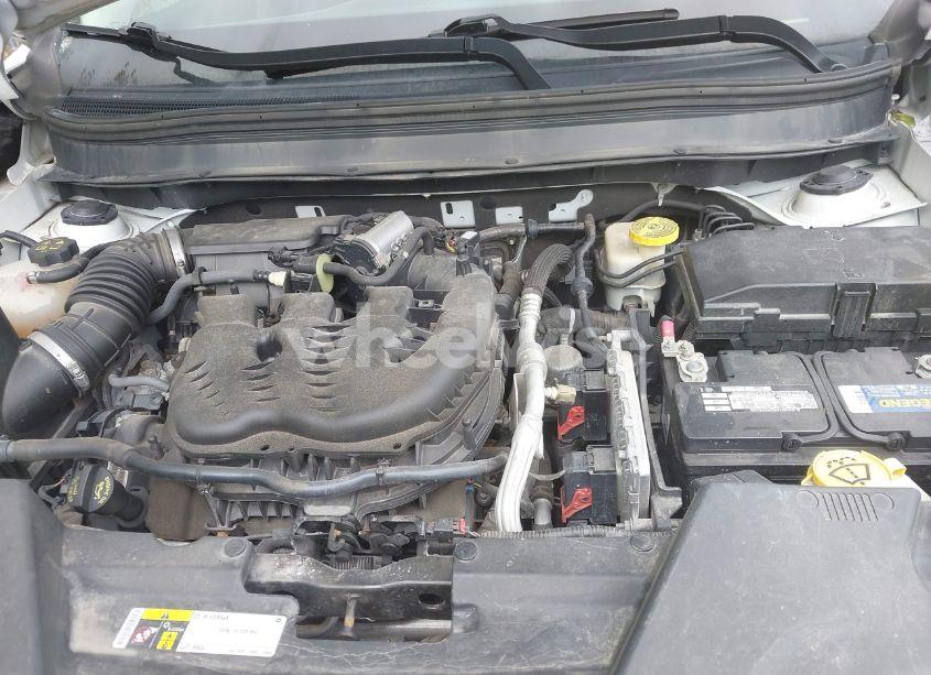 Photo 10 of 2014 Jeep Cherokee LATITUDE (VIN 1C4PJMCS6EW169329)