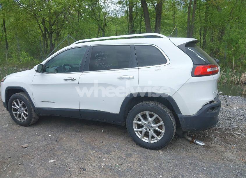 Photo 14 of 2014 Jeep Cherokee LATITUDE (VIN 1C4PJMCS6EW169329)