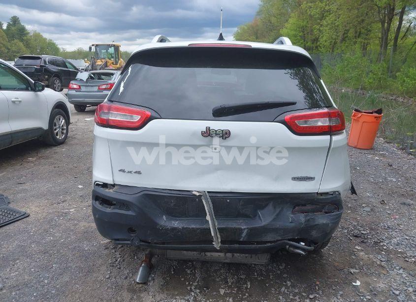 Photo 16 of 2014 Jeep Cherokee LATITUDE (VIN 1C4PJMCS6EW169329)