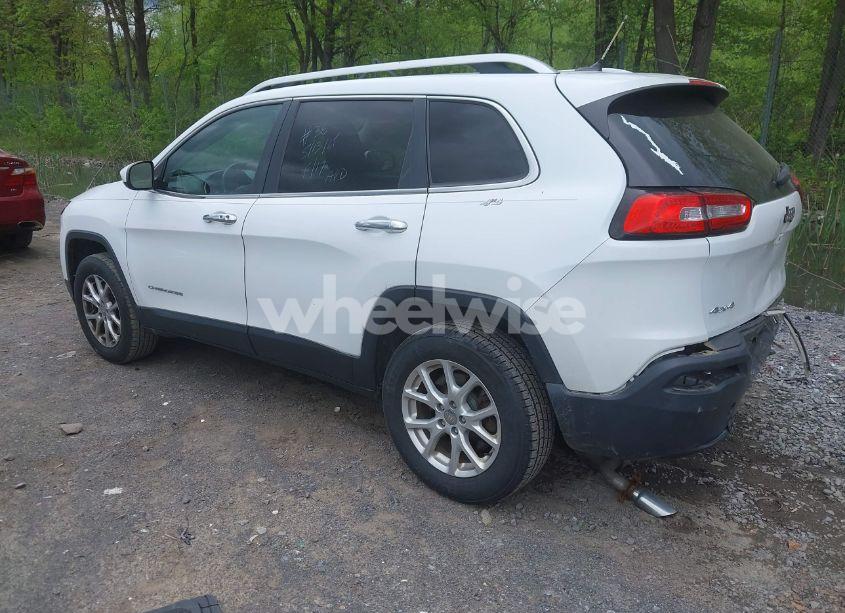 Photo 3 of 2014 Jeep Cherokee LATITUDE (VIN 1C4PJMCS6EW169329)