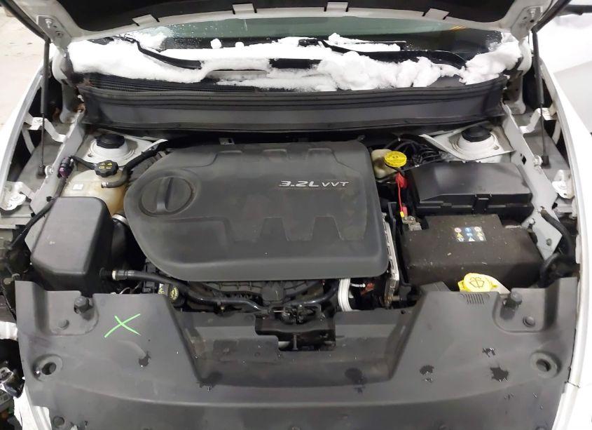 Photo 10 of 2014 Jeep Cherokee LATITUDE (VIN 1C4PJMCS6EW179553)